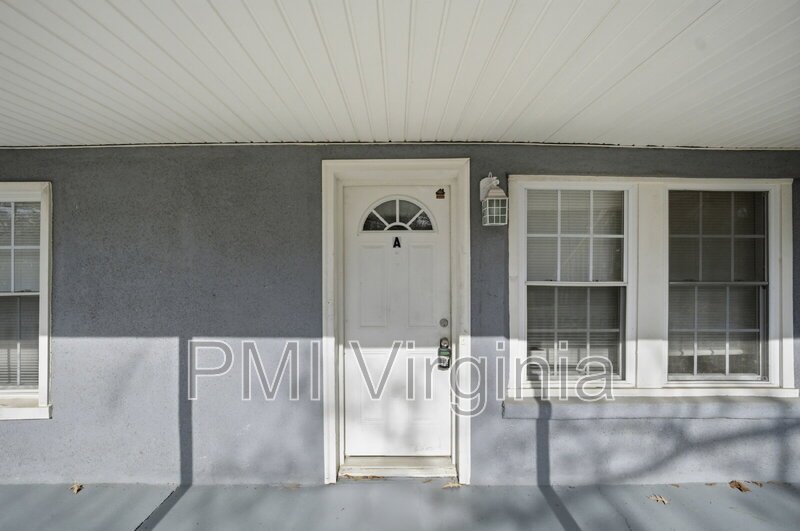 2 BEDROOM 1 BATH DUPLEX IN VIRGINIA BEACH NEAR OCEANA property image
