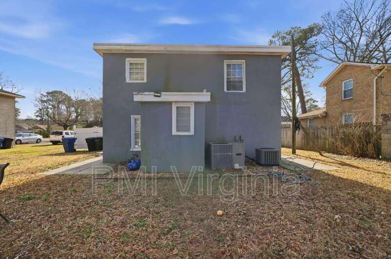2 BEDROOM 1 BATH DUPLEX IN VIRGINIA BEACH NEAR OCEANA property image