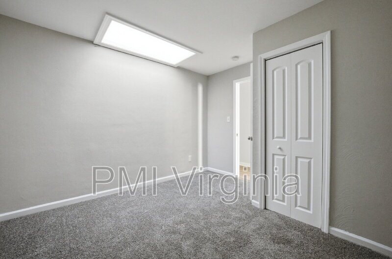 4 BEDROOM RANCH HOME FOR ENT IN HAMPTON VA property image