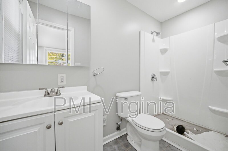 4 BEDROOM RANCH HOME FOR ENT IN HAMPTON VA property image