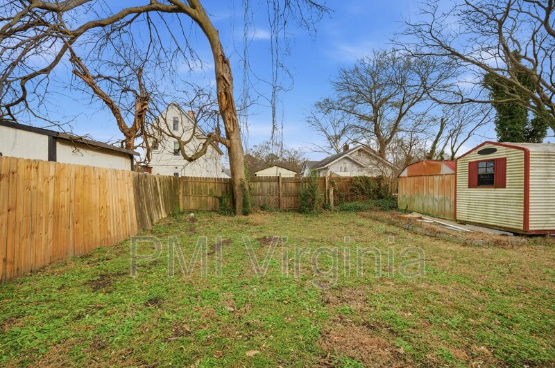 FULLY REMODELED 2 BED, 1.5 BATH BUNGALOW IN NORFOLK FOR RENT! property image