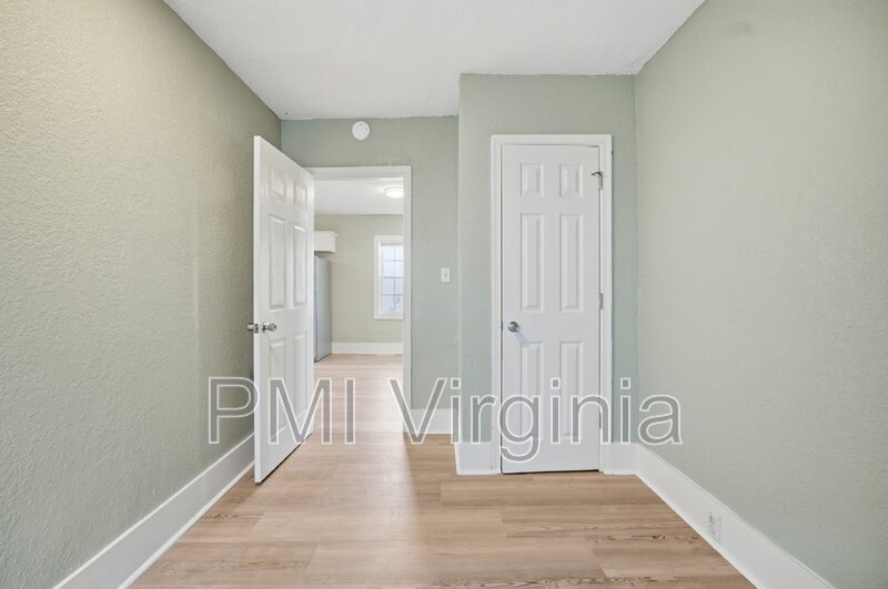 FULLY REMODELED 3 BED, 1.5 BATH HOME FOR RENT IN SUFFOLK! property image