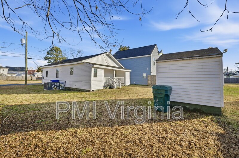 FULLY REMODELED 3 BED, 1.5 BATH HOME FOR RENT IN SUFFOLK! property image