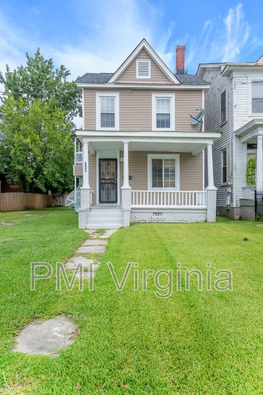 ADORABLE RENOVATED 2 BED APARTMENT FOR RENT IN PORTSMOUTH! property image