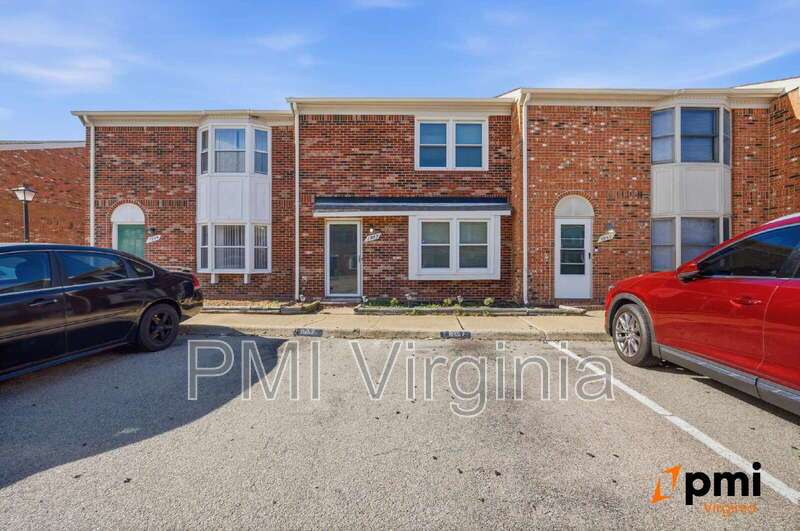 2 PRIMARY BEDROOMS, LIVING ROOM AND DINING property image