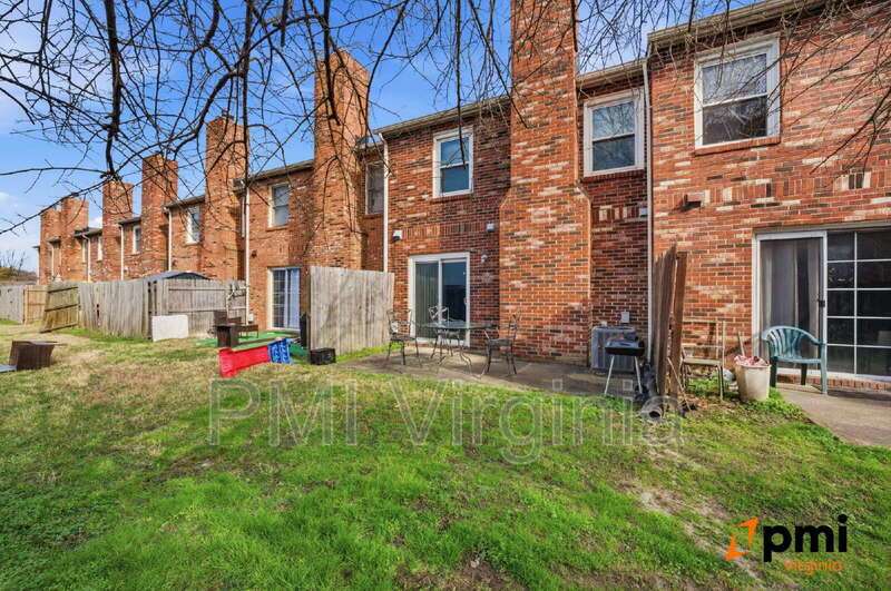 2 PRIMARY BEDROOMS, LIVING ROOM AND DINING property image