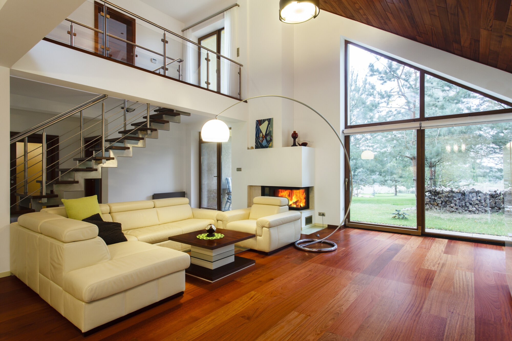 Luxury Homes: Exquisite Properties That Define Elegance